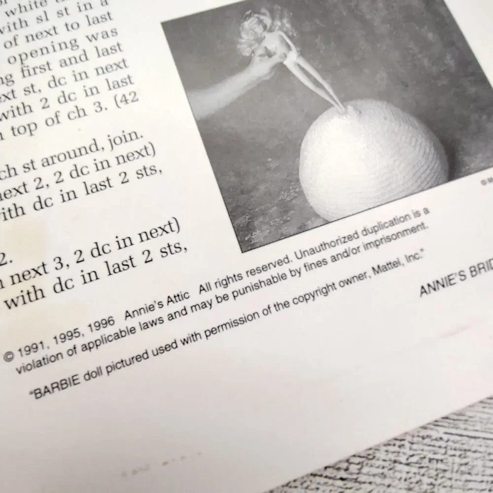 Annies Bridedoll Gown 1996 Vintage‎ Crochet Craft Booklet Pattern